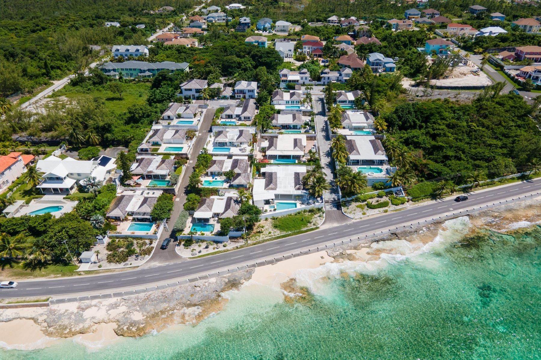 21. Single Family Homes at West Bay Street, Nassau and Paradise Island, Bahamas