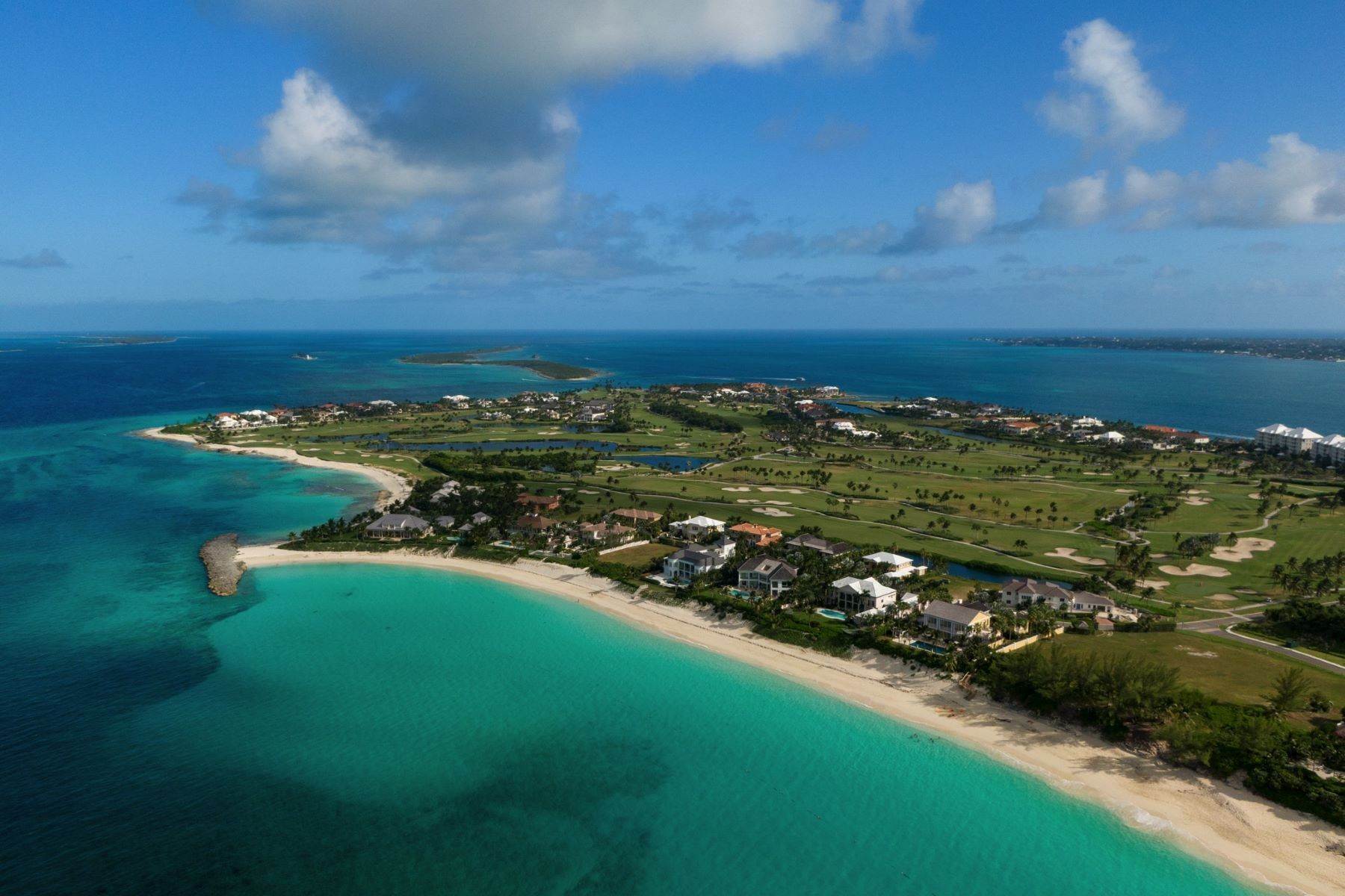 38. Single Family Homes pour l Vente à Ocean Club Estates, Paradise Island, New Providence/Nassau, Bahamas