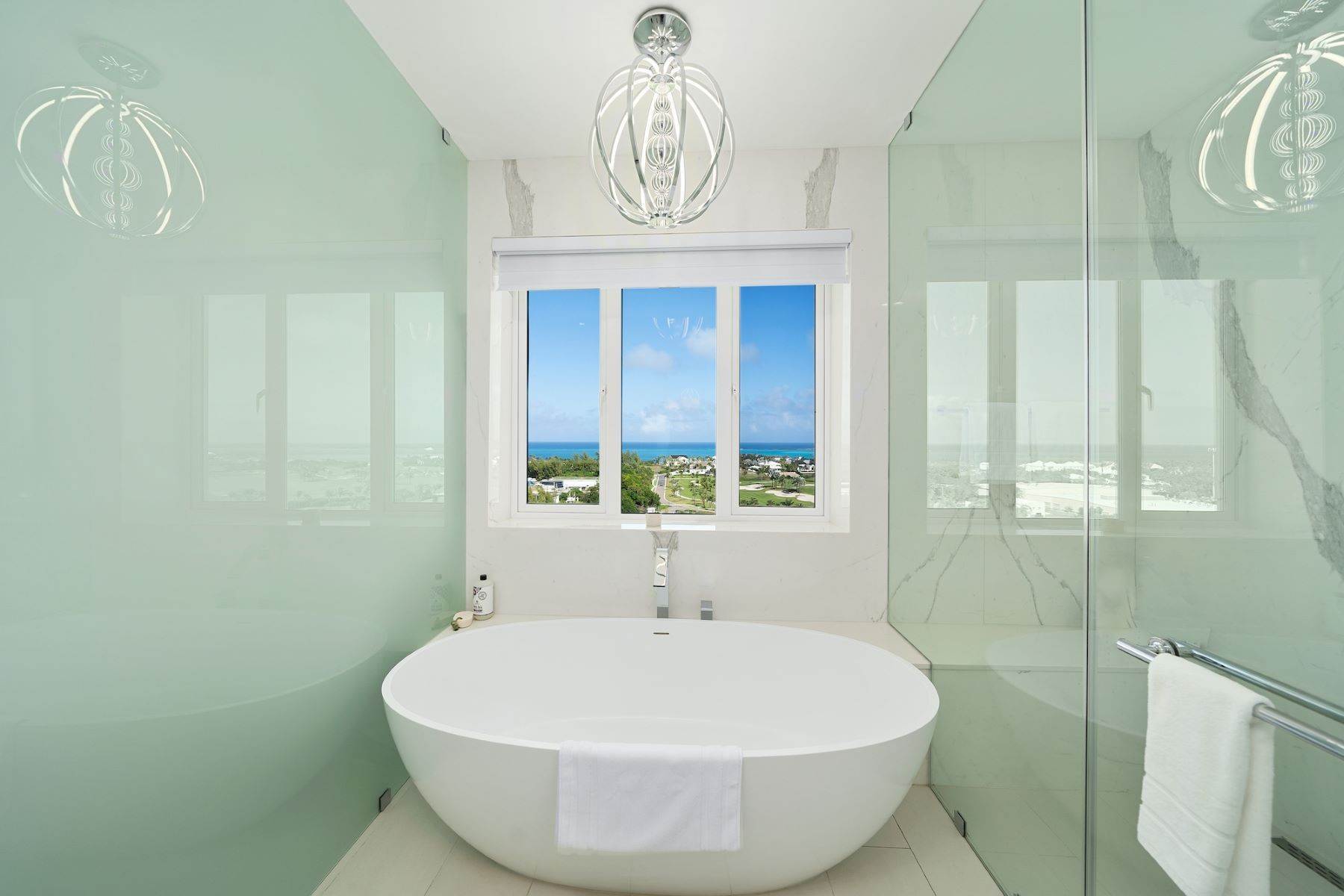 15. Condominiums für Verkauf beim One Ocean 801, Paradise Island One Ocean, Paradise Island, New Providence/Nassau, Bahamas