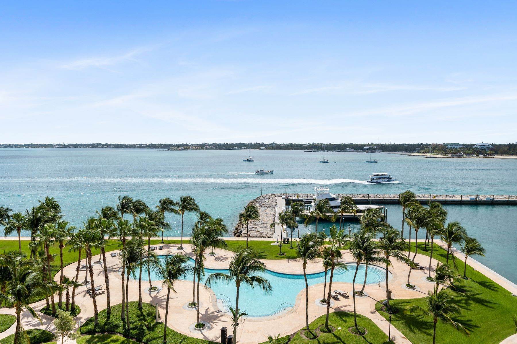 13. Vacation Rentals at Ocean Club Residences & Marina B6.2 Ocean Club Estates, Paradise Island, Nassau and Paradise Island, Bahamas