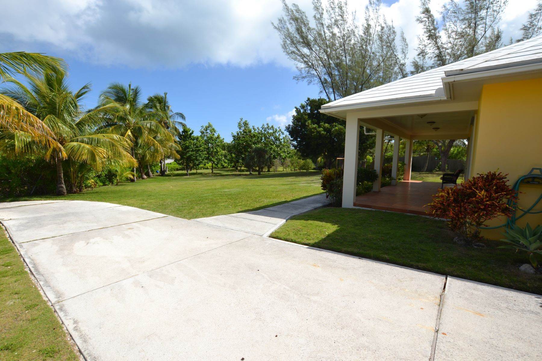 32. Single Family Homes for Sale at Sea Song Russell Island, Spanish Wells, Eleuthera, Bahamas