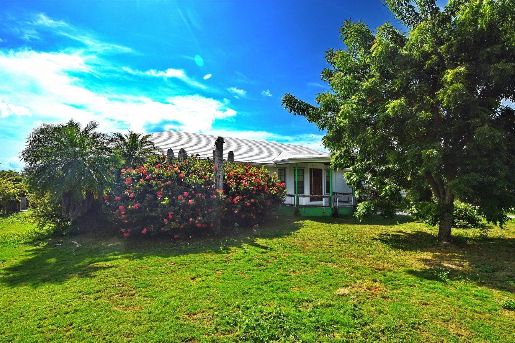 Single Family Homes pour l Vente à Marsh Harbour, Abaco, Bahamas