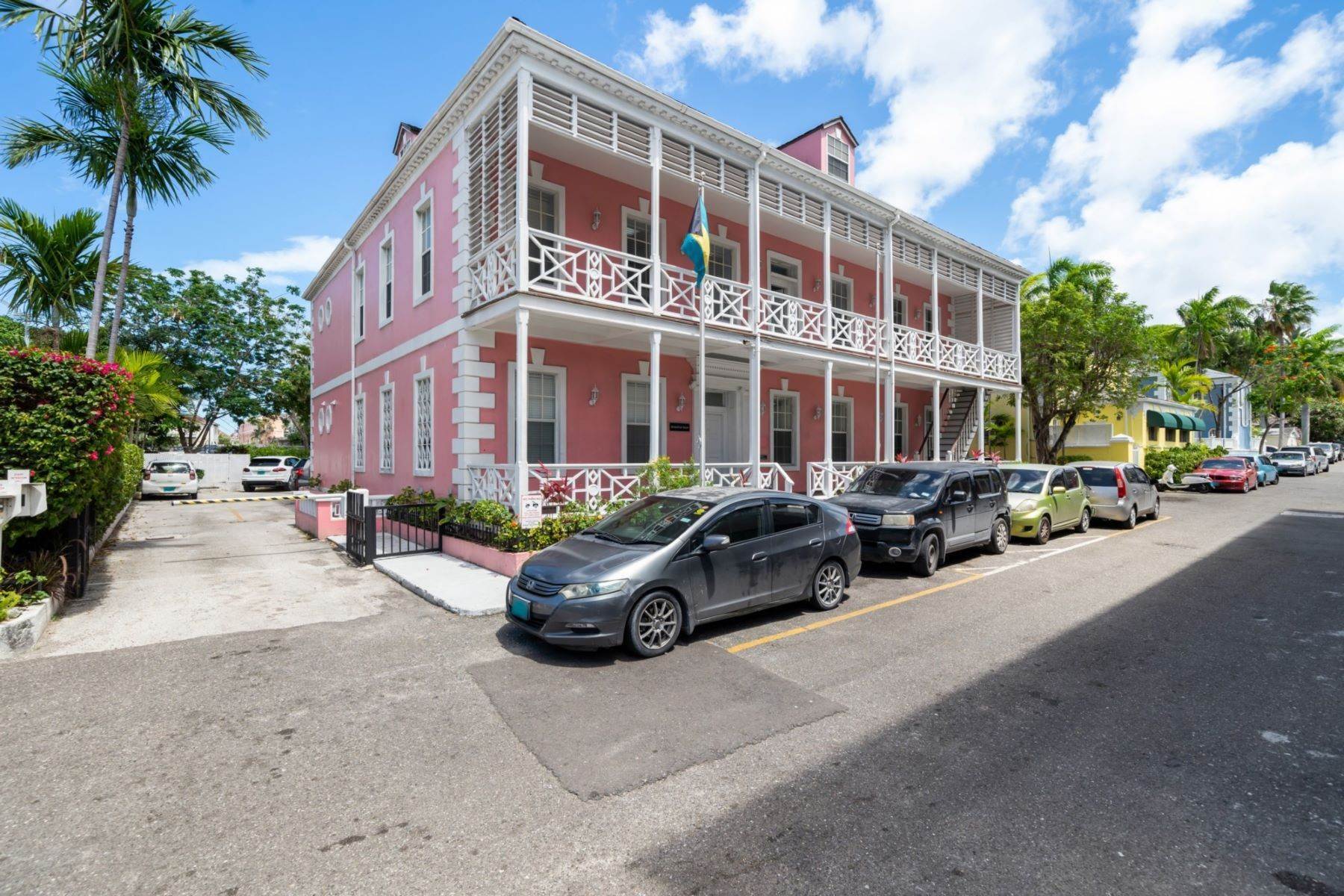 Commercial for Sale at Downtown, Nassau and Paradise Island, Bahamas