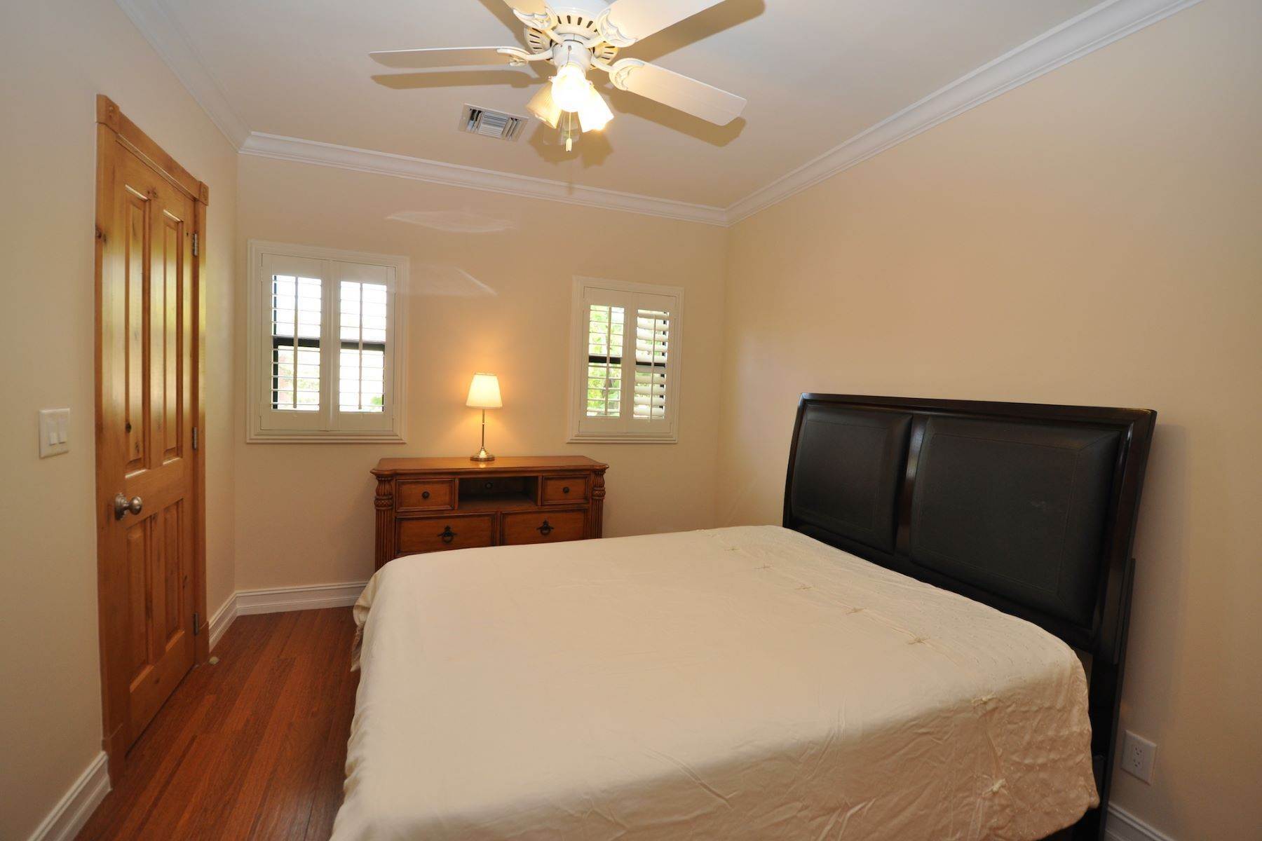 25. Townhouse at 72 Turnberry at Charlotteville Turnberry, Charlotteville, Nassau and Paradise Island, Bahamas