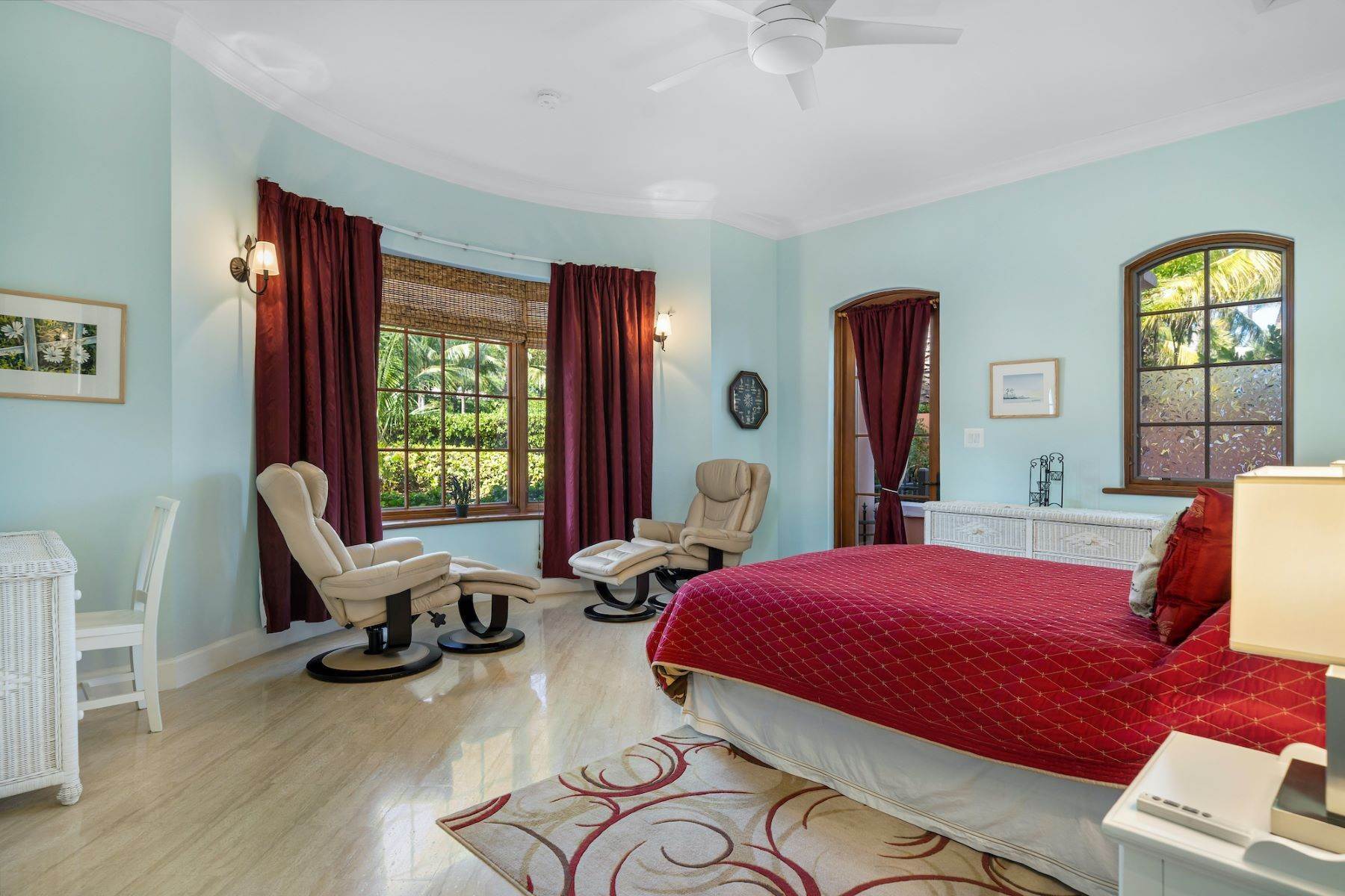 30. Single Family Homes für Verkauf beim Positano, Ocean Club Estates Ocean Club Estates, Paradise Island, New Providence/Nassau, Bahamas