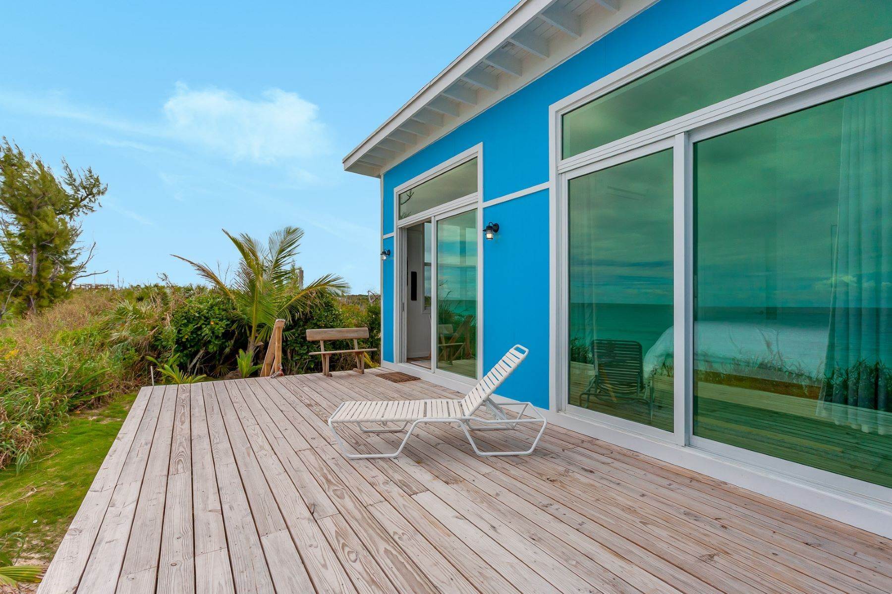 3. Townhouse for Sale at Guana Cay Settlement, Guana Cay, Abaco, Bahamas