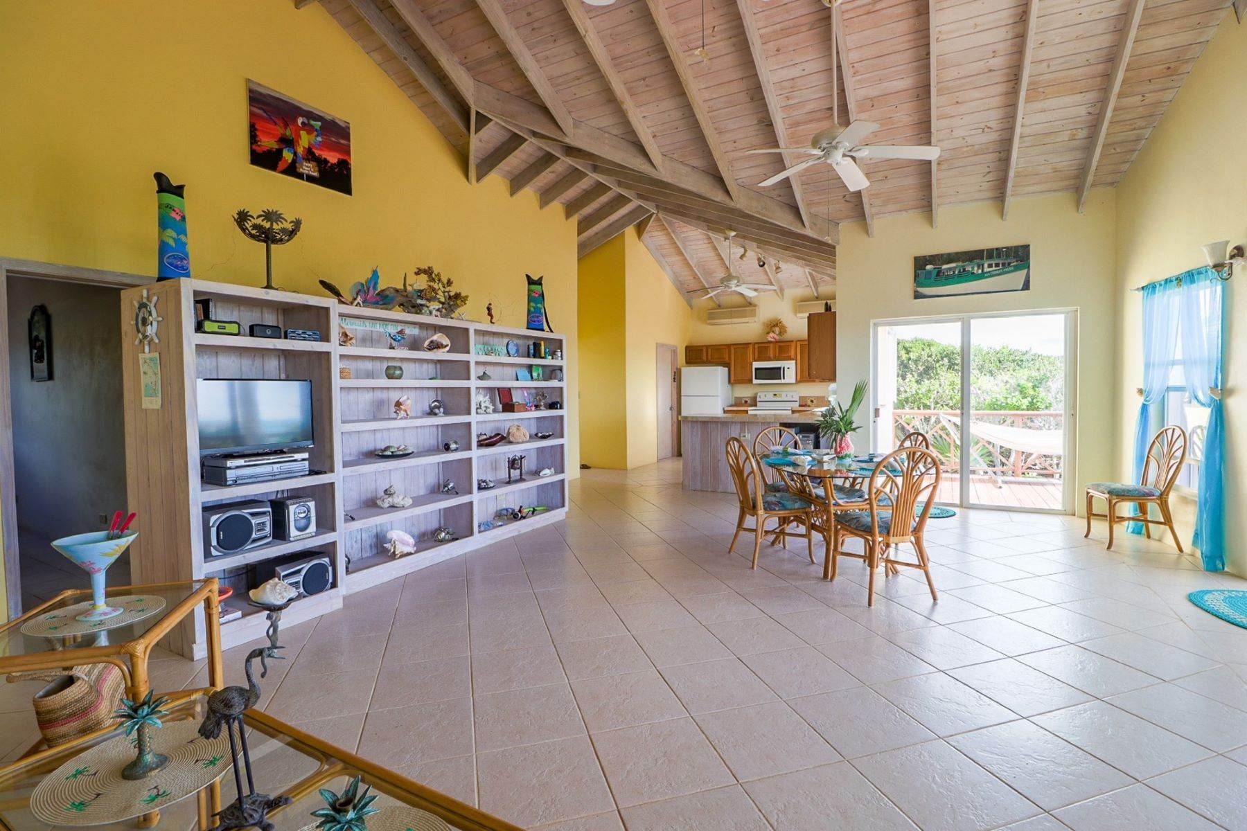 11. Single Family Homes for Sale at Waterfront Home with Outstanding Views Current, Eleuthera, Bahamas