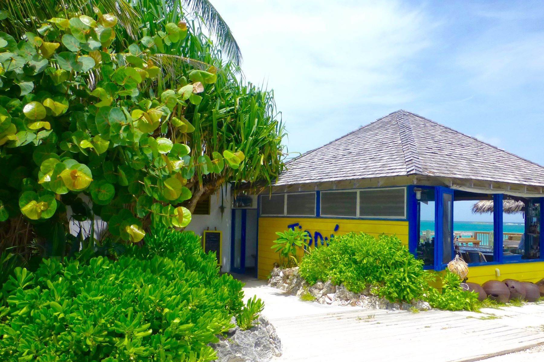 17. Condominiums for Sale at Banks Road, Governors Harbour, Eleuthera, Bahamas