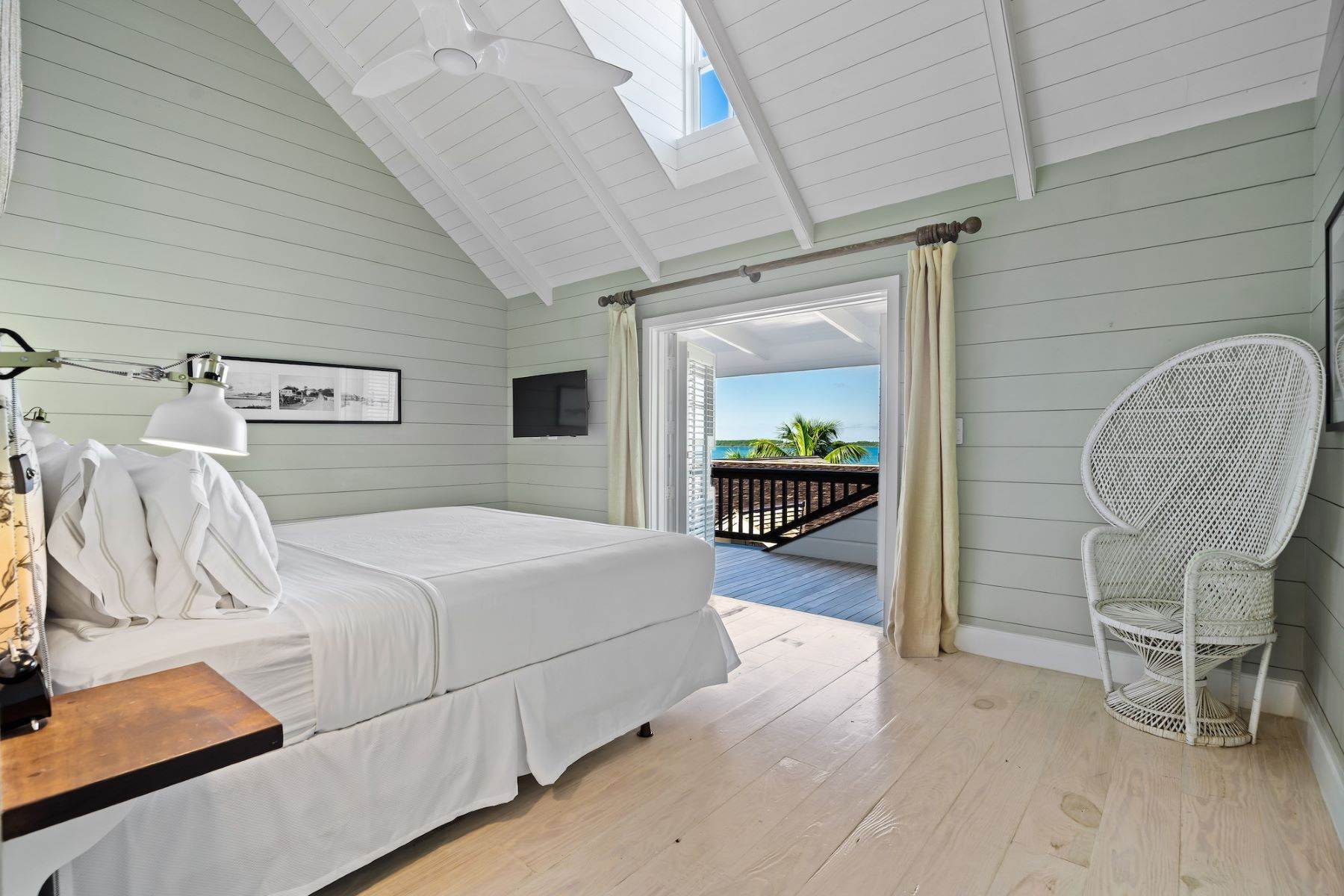 38. Single Family Homes für Verkauf beim Harbour Island, Eleuthera, Bahamas
