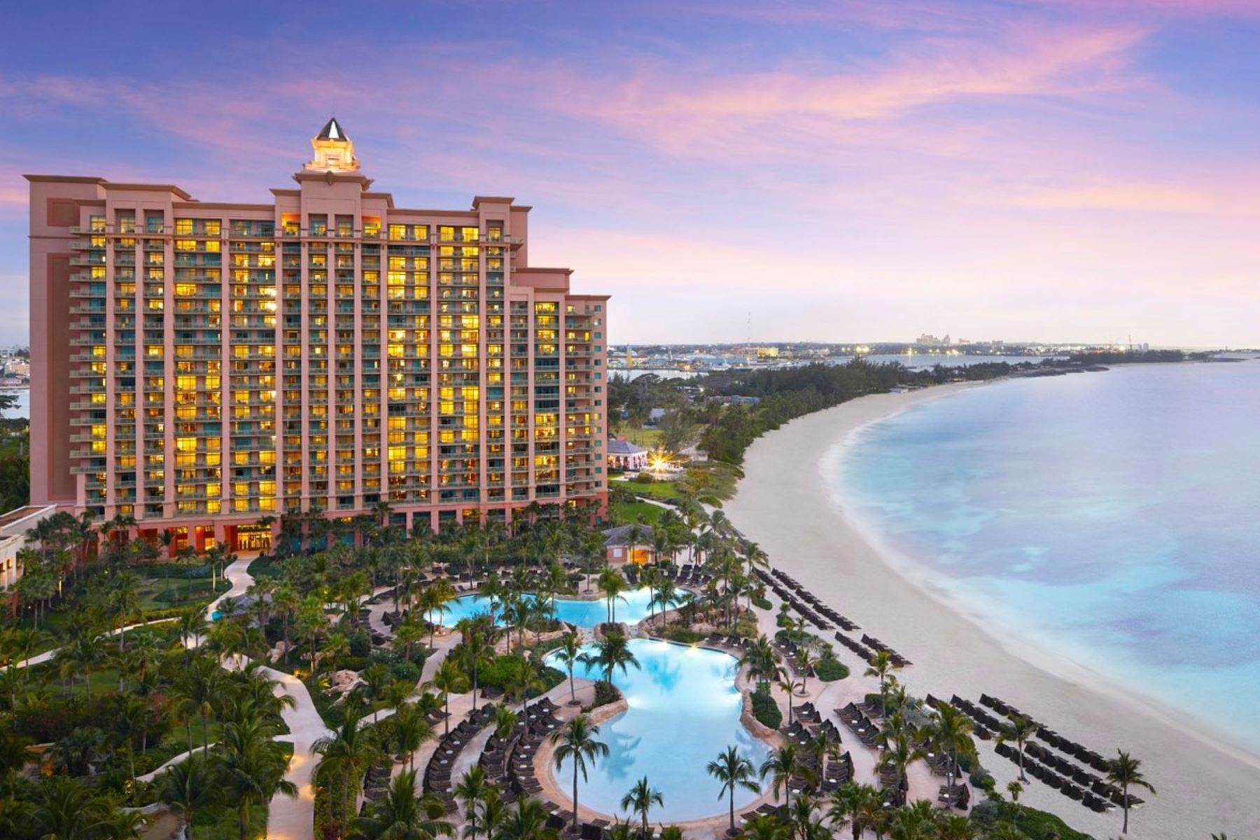 3. Condominiums for Sale at The Reef at Atlantis 20-902 Paradise Island, Nassau and Paradise Island, Bahamas