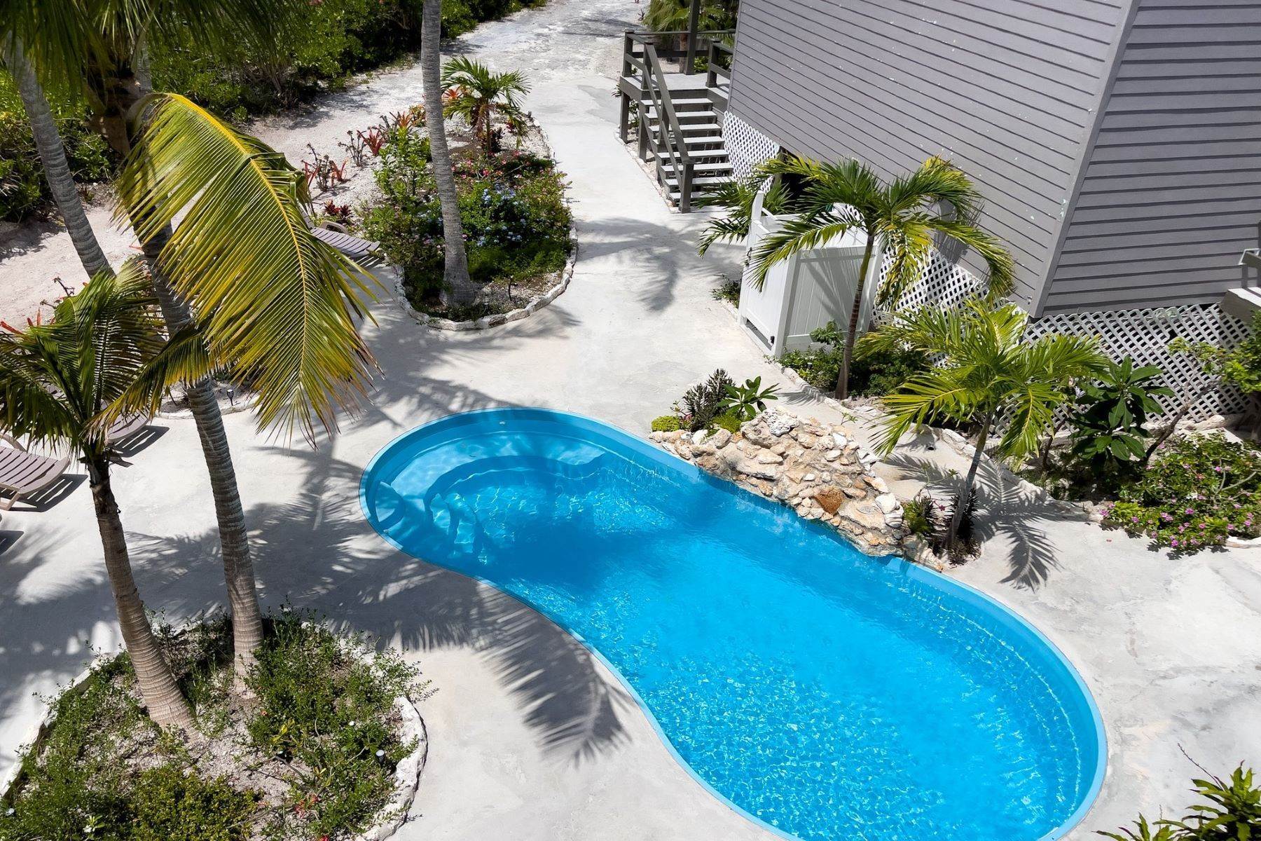 20. Condominiums for Sale at Banks Road, Governors Harbour, Eleuthera, Bahamas