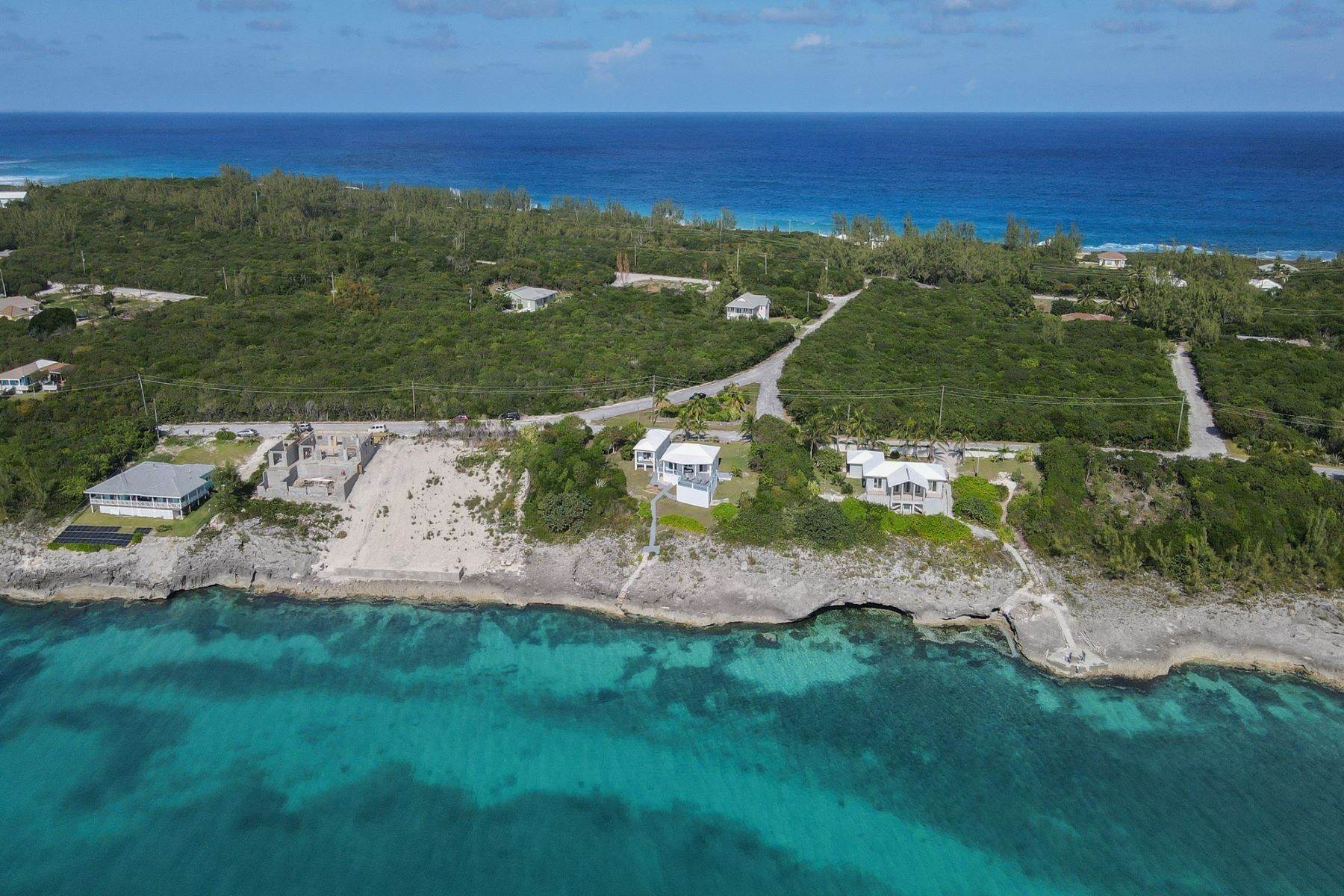 23. Single Family Homes für Verkauf beim Hillside Home with Remarkable Water Frontage Rainbow Bay, Eleuthera, Bahamas