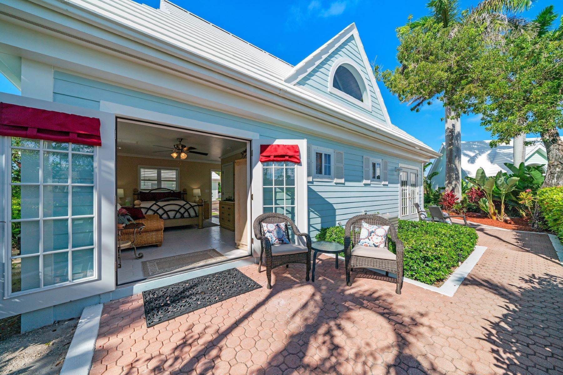 23. Multi-Family Homes 为 销售 在 Pelican Shores, 马什港, 阿巴科, 巴哈马