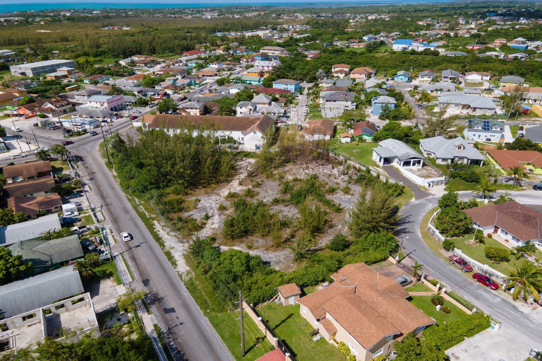 9. Land for Sale at Blue Hill and Cowpen Road Carmichael Road, Nassau and Paradise Island, Bahamas