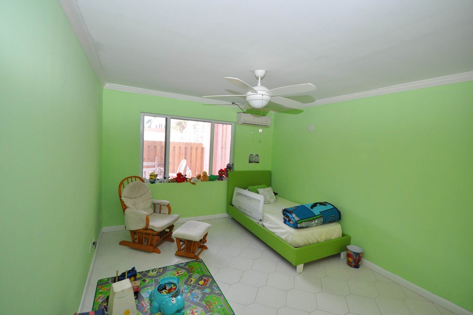 15. Condominiums 为 销售 在 Rawson Court G04 Other Bahamas, 巴哈马的其他地区, 巴哈马