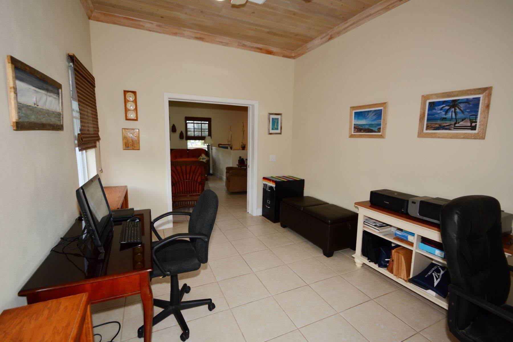 15. Single Family Homes for Sale at Carroll House Marsh Harbour, Abaco, Bahamas
