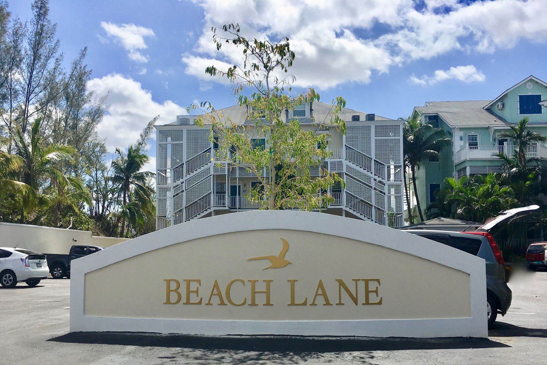18. Condominiums pour l Vente à 30 Beach Lane, Sandyport Sandyport, Cable Beach, New Providence/Nassau, Bahamas