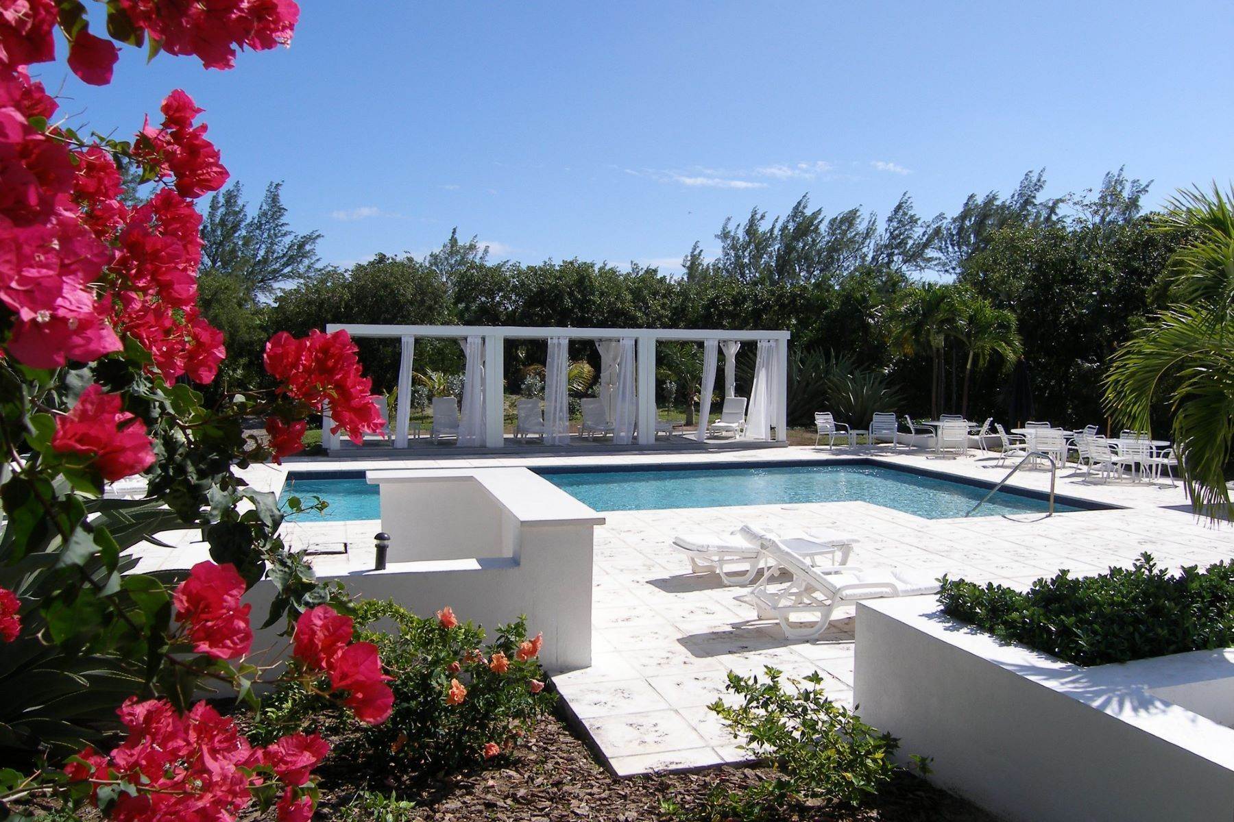 23. Condominiums por un Venta en Treasured Apt.32, Windermere Apartment Windermere Island, Eleuthera, Bahamas