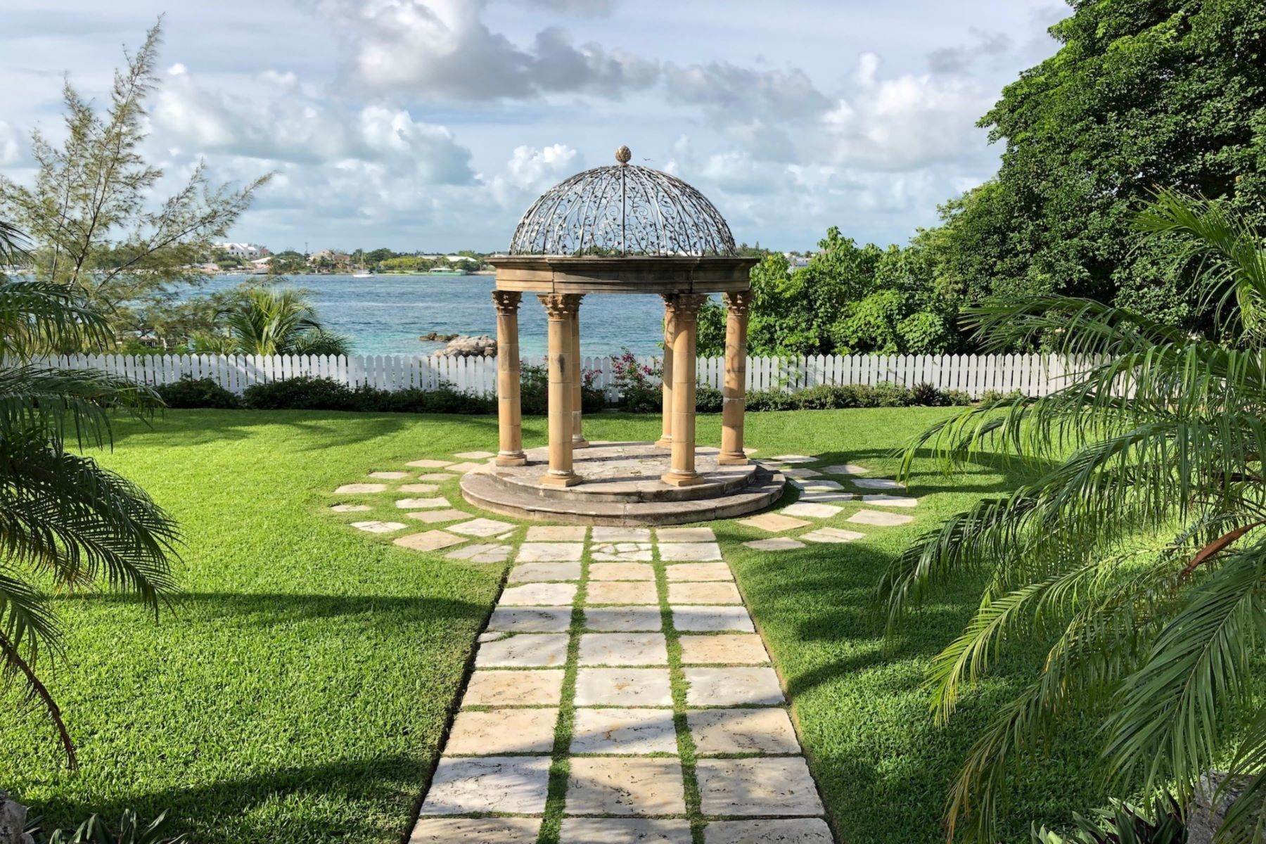 15. Condominiums for Sale at One Ocean, Paradise Island, Nassau and Paradise Island, Bahamas