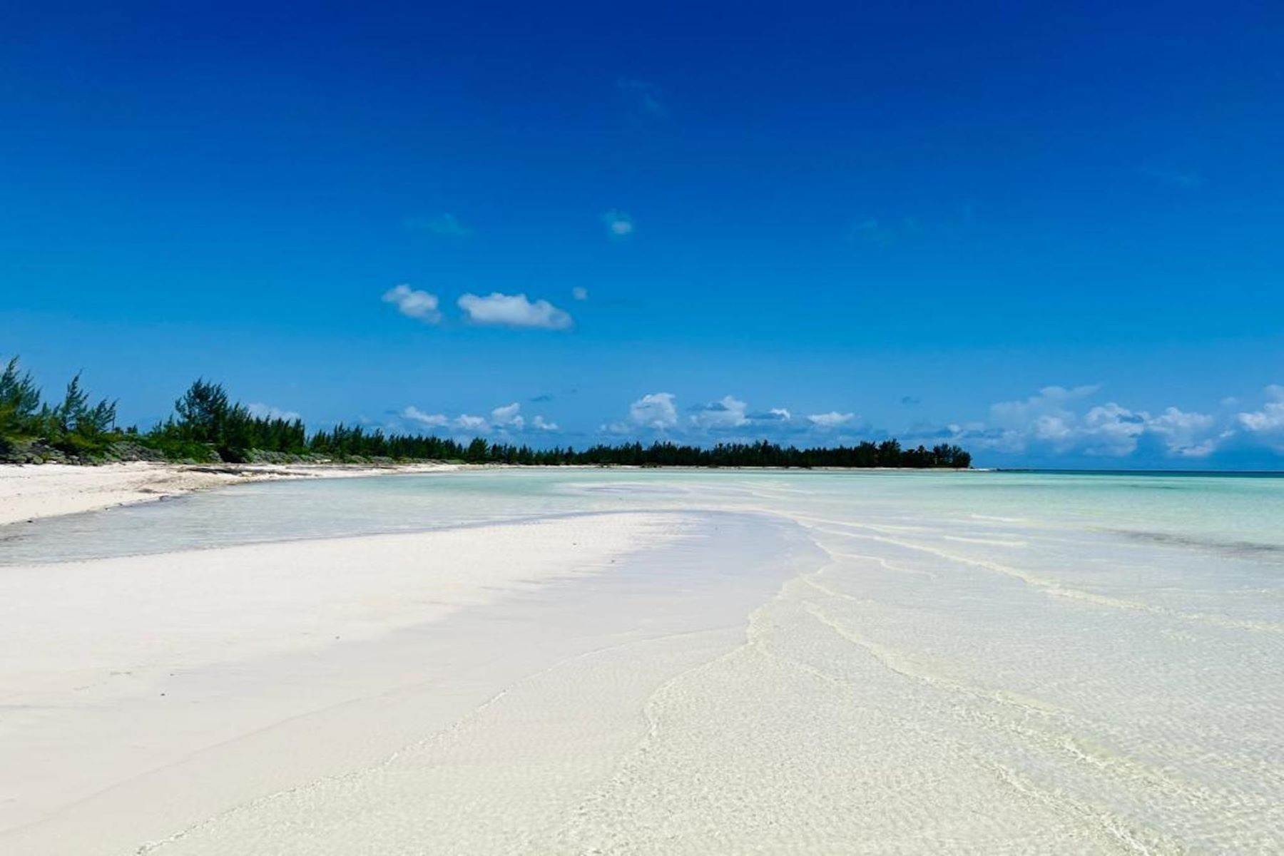 17. Land for Sale at Chub Cay Beachfront Lot 26 Chub Cay, Berry Islands, Bahamas