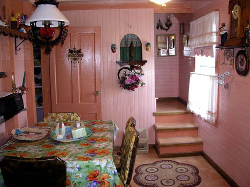 3. Single Family Homes por un Venta en Ship Wrecked Cottage - Historic Cottage in Spanish Spanish Wells, Eleuthera, Bahamas